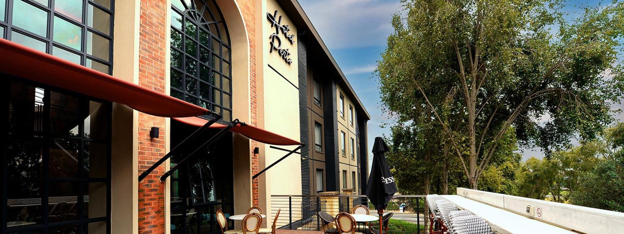 Hotel Perte At Montecasino Sandton Bagian luar foto